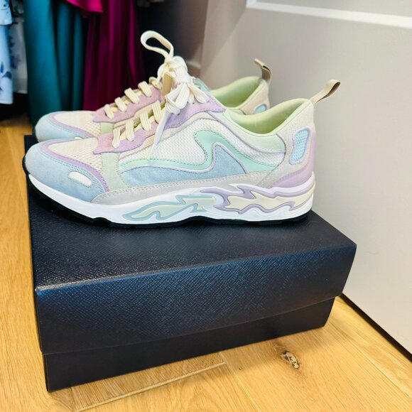 Sandro Pastel Flame Sneakers, Size 8 - Picture 3 of 8
